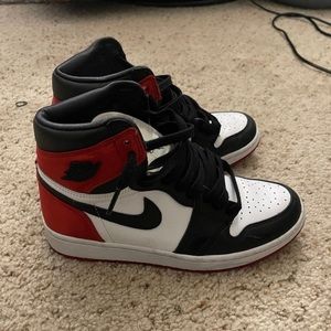 Jordan 1 Satin